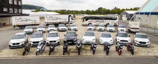 Fahrschule LA-DRIVE Landshut mit Flo und Egmond