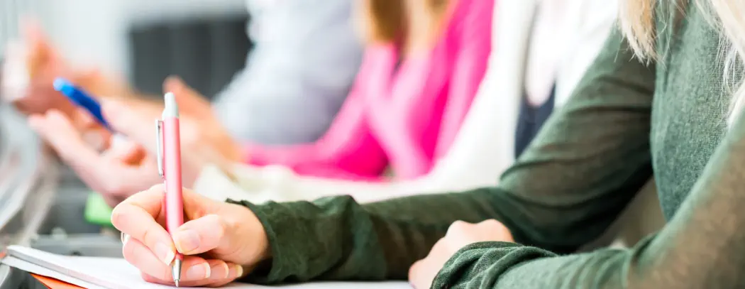 Fahrschulunterricht - Termine - Foto © Kzenon - Adobe Stock
